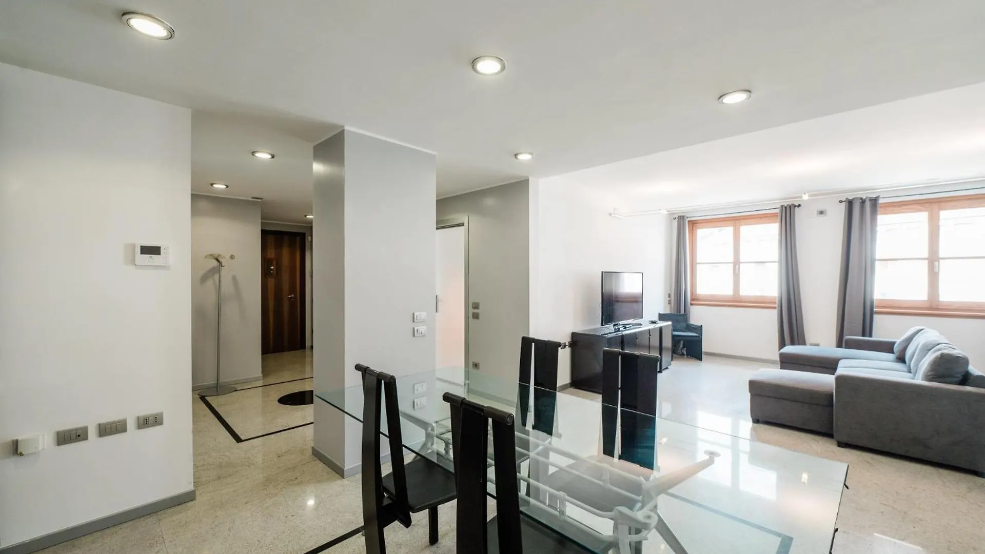 P&P Luxury Apartment Bergamo Italy