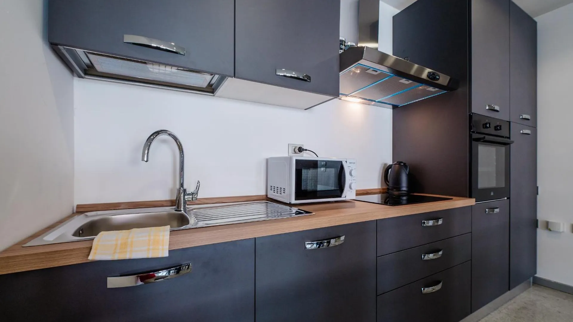 P&P Luxury Apartment Bergamo Italy
